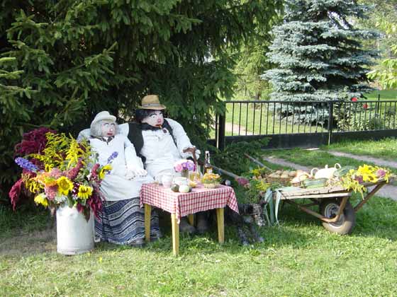 Picture of decorated front garden