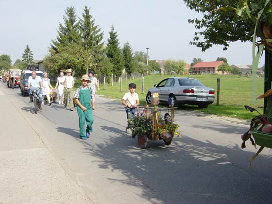 Picture of Erntefest procession