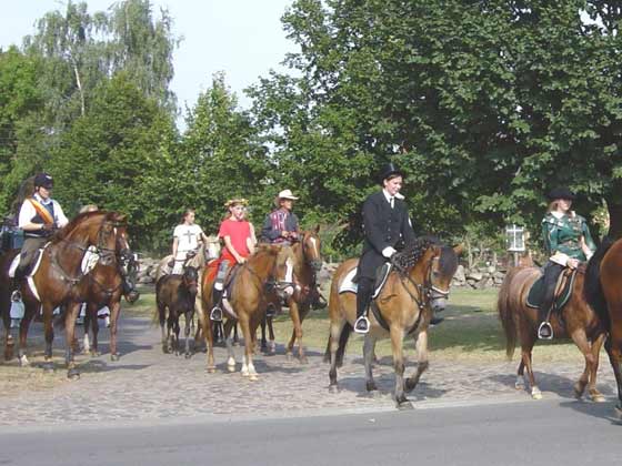 Picture of 2005 Erntefest Procession