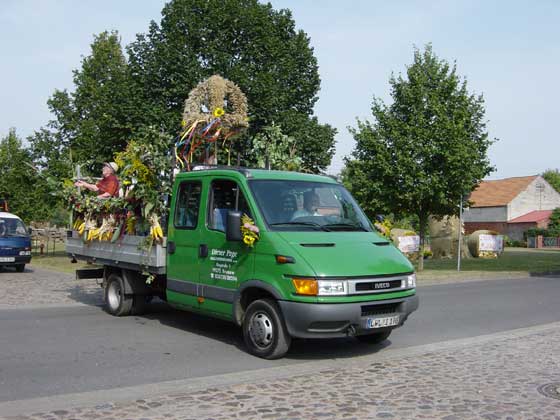 Picture of 2005 Erntefest Procession