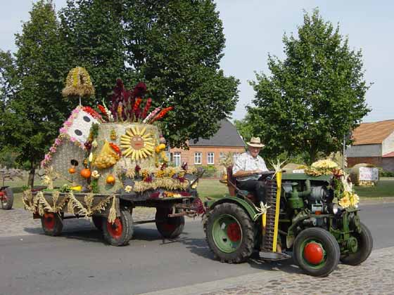 Picture of 2005 Erntefest Procession