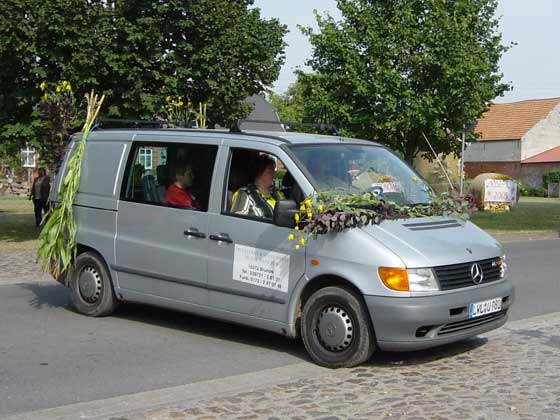 Picture of 2005 Erntefest Procession