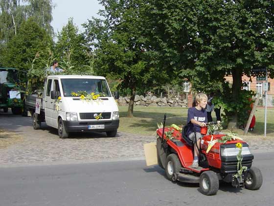 Picture of 2005 Erntefest Procession