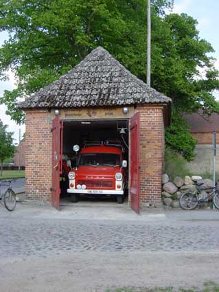 Picture of Feuerwehrhaus in Brunow (Spring 2003)