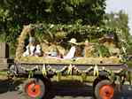 Picture of Erntefest 2004 procession